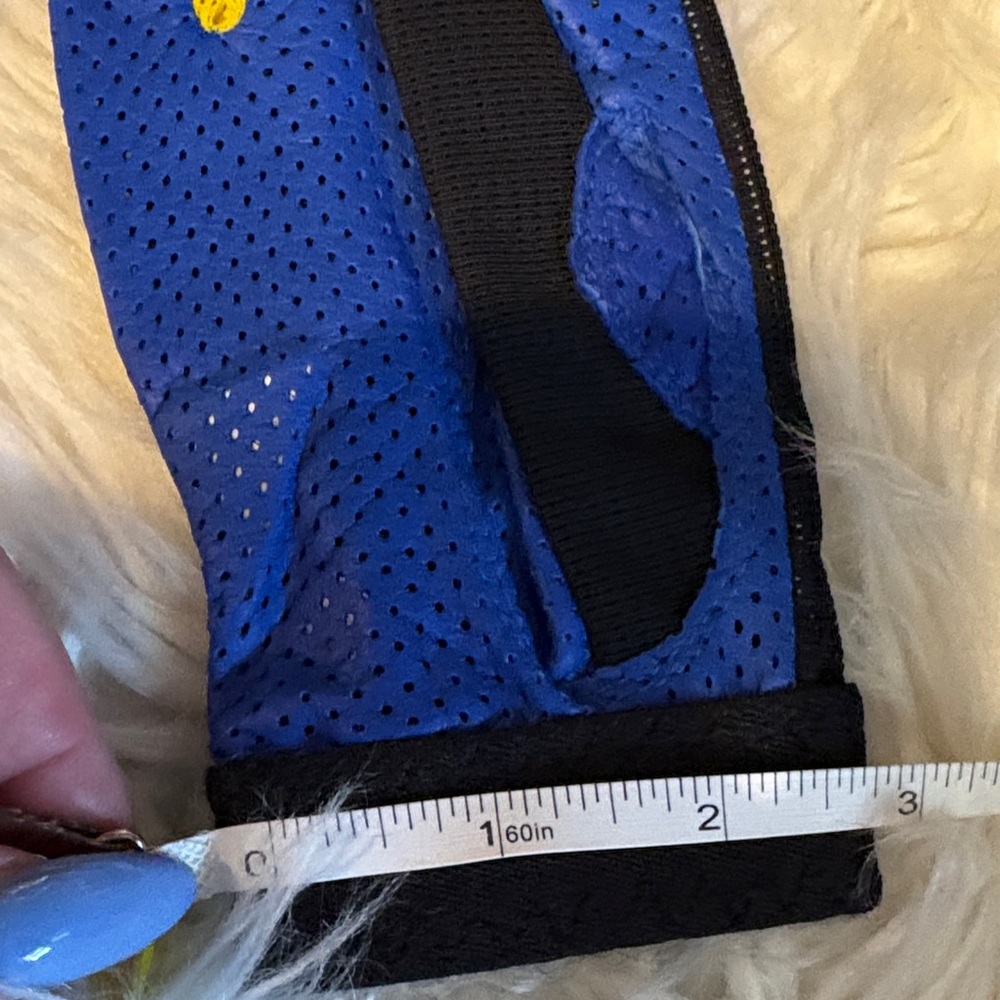 New Chill Racquetball Glove - Blue and Black - Picture 9 of 9